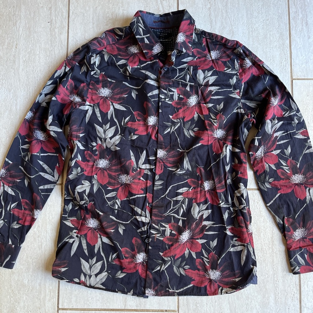 Ted Baker London size 4 men’s navy and red floral shirt
